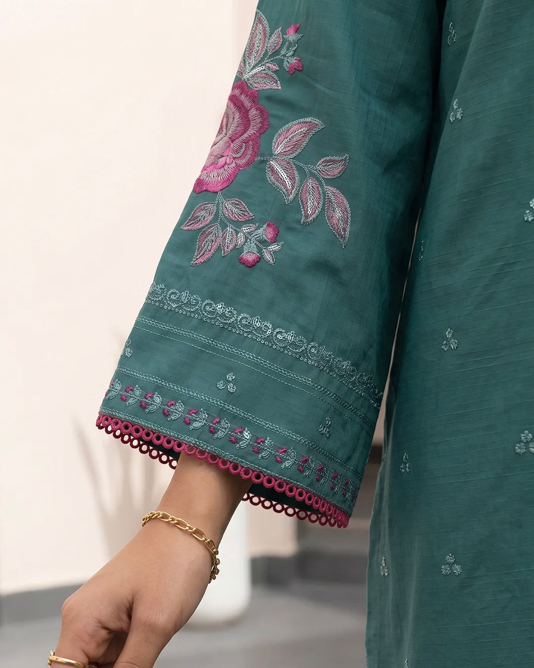 Zellbury | Embroidered Lawn 2pc | Design 1213
