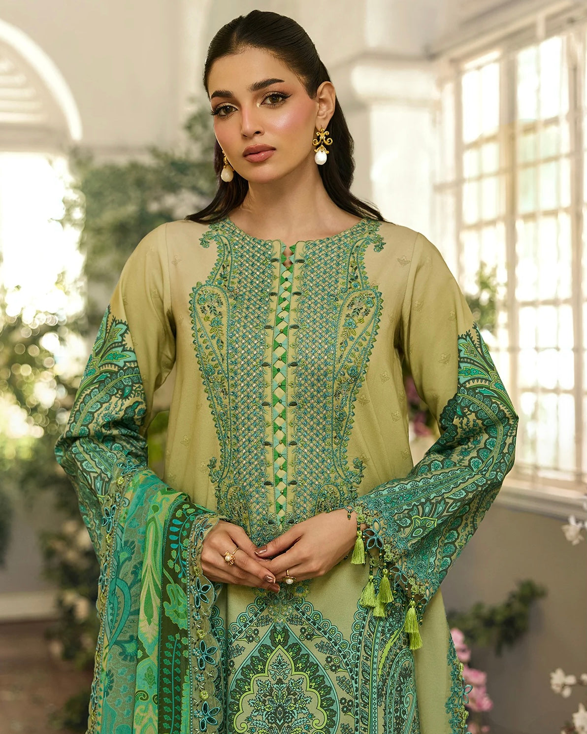 Charizma Sun Shine Vol 2 | Lawn Collection | Design 19