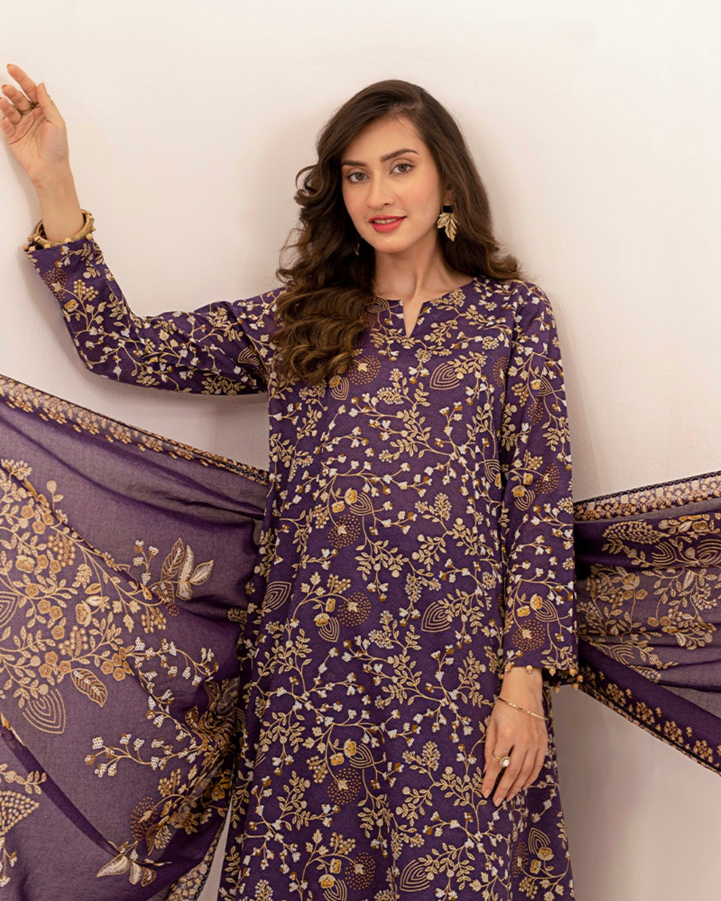 Nishat Vol 8 | Lawn 3pc | Design 1