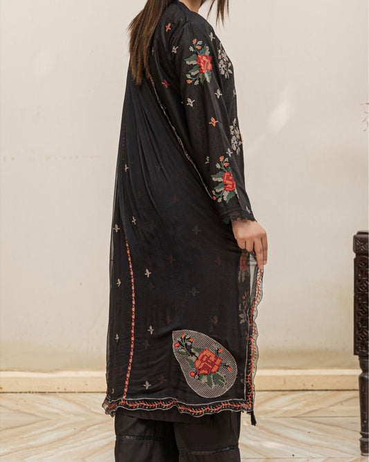 Fantak Xenia | Embroidered Viscose | Design 1