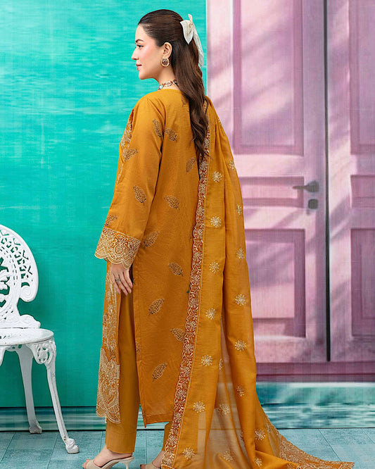 Gullerukh Baroshia | Embroidered Lawn Makhmal Dupatta | Design 2