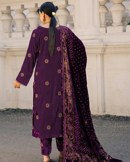 Aizy Amber | Emb Dhanak with Plachi Shawl | Design 2