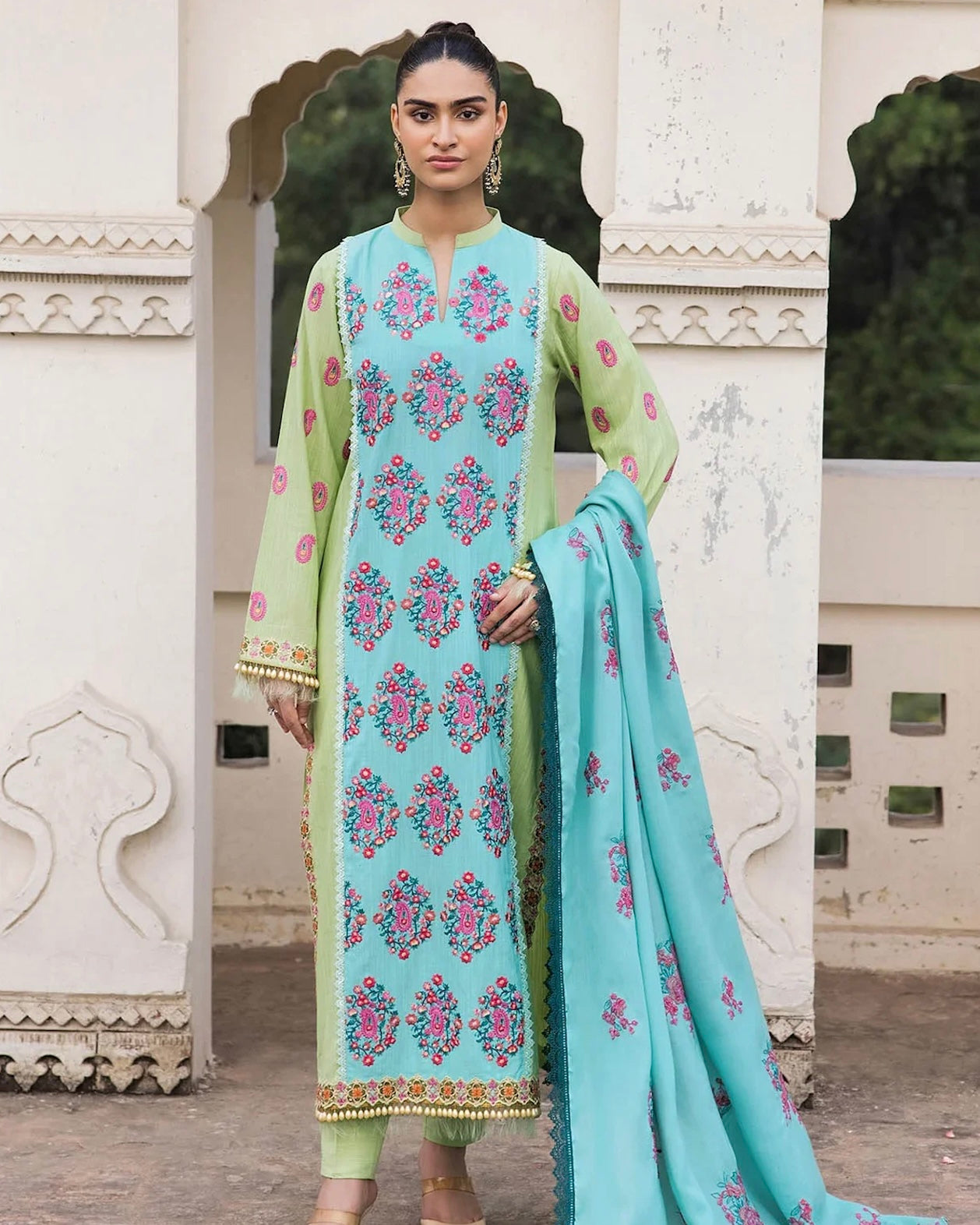 RajBari | Premium Winter | Design 3B