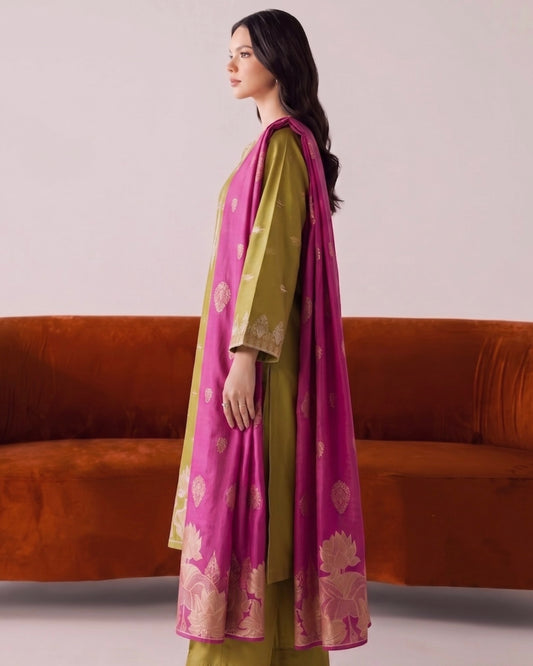 Gullerukh Banarsi | Jacquard Linen | Design 3