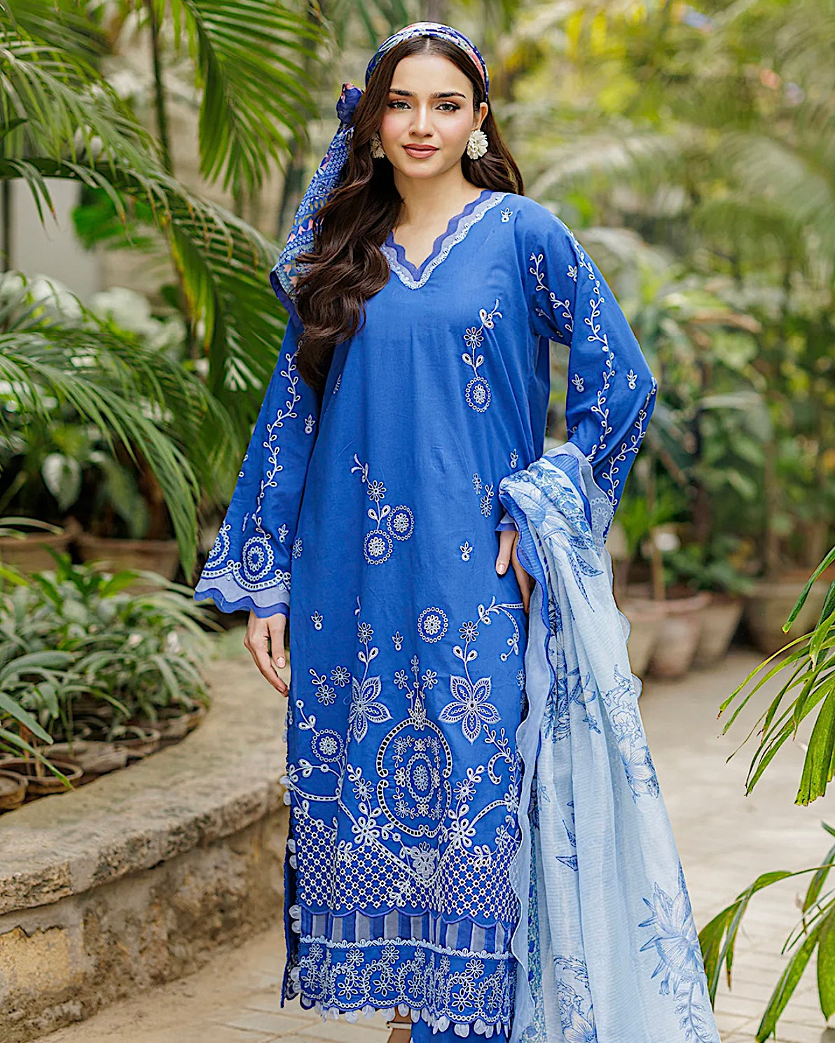 Zellbury Signature | Lawn Chikankari | Design 4043
