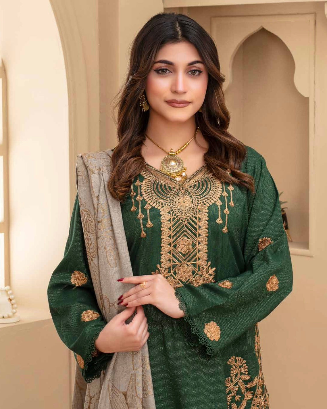 Gull-e-Rukh | Embroidered Zari Wool | Design 4