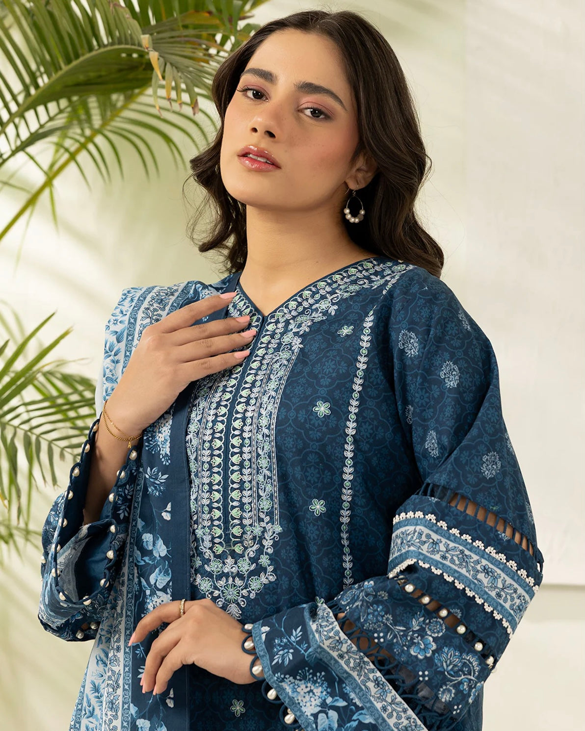 Zellbury | Embroidered Lawn Denting Dupatta | Design 503