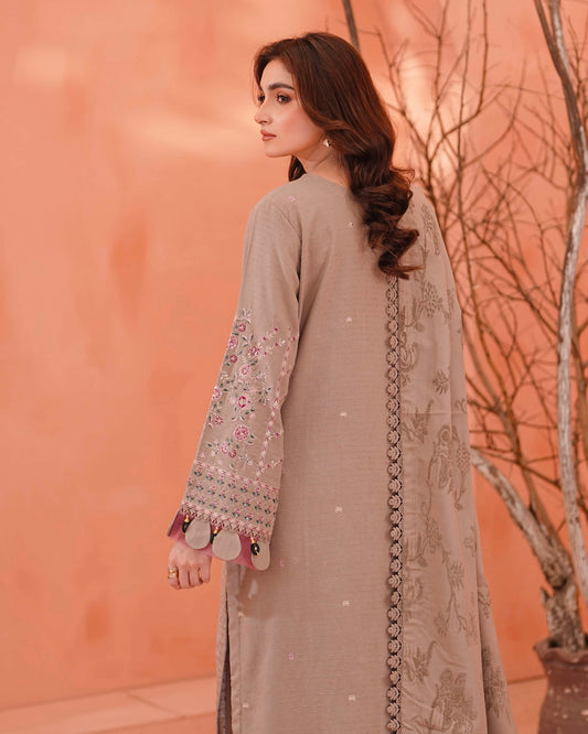 Johra Hoorish | Dhanak Velvet Jacquard | Design 589