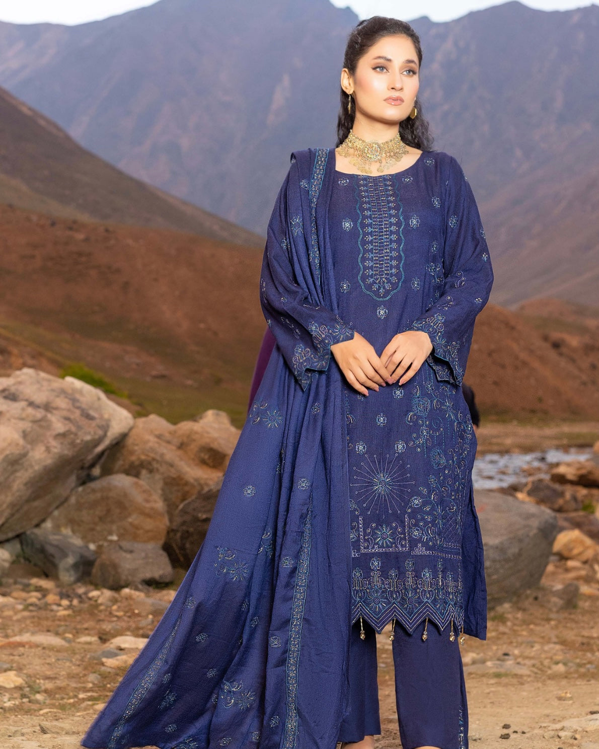 Sobia Waseem | Peach Leather Wool | Design 5