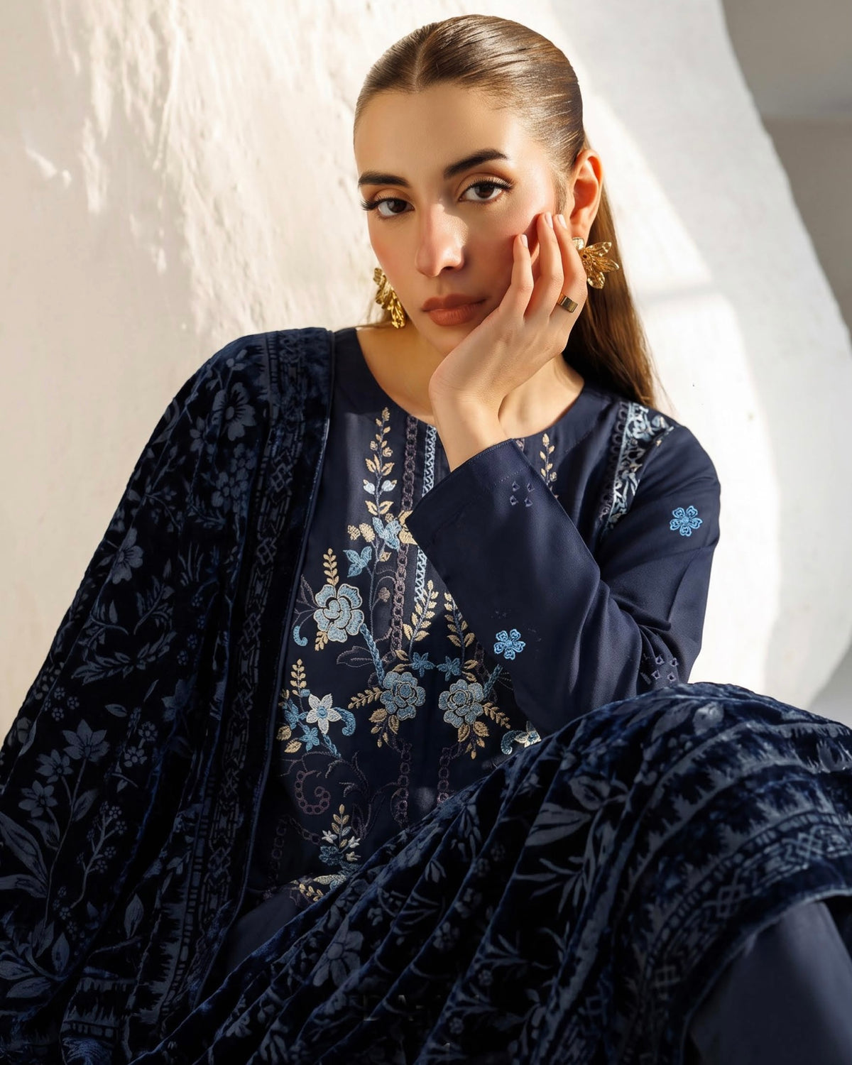 Aizy Anaya | Emb Zari Dhanak with Plachi Shawl | Design 6