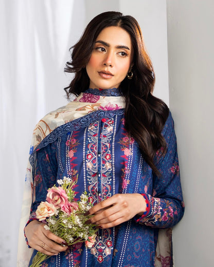 GullJee Haneen | Embroidered Lawn | Design 10
