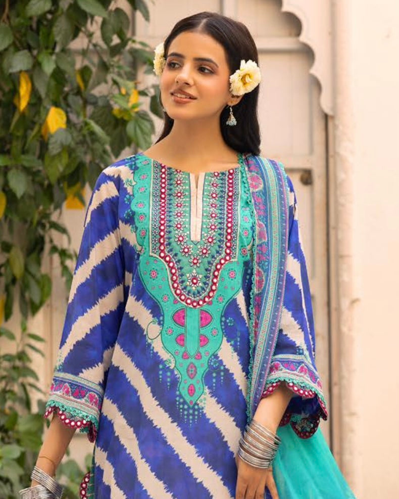 Omre Phool Nagar Vol 112 | Lawn Collection | Design 10