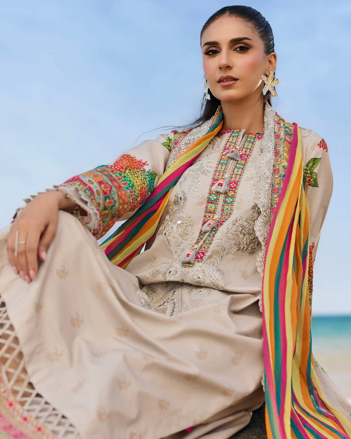 Charizma Sun Shine Vol 2 | Lawn Collection | Design 10