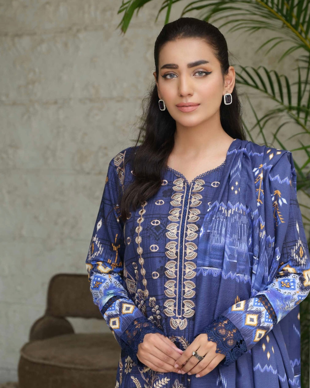Johra | Charismatic | Khaddar 3pc | Design 124