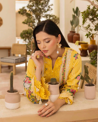 Naqsh | Fusion | 3pc Printed Lawn | Design 141