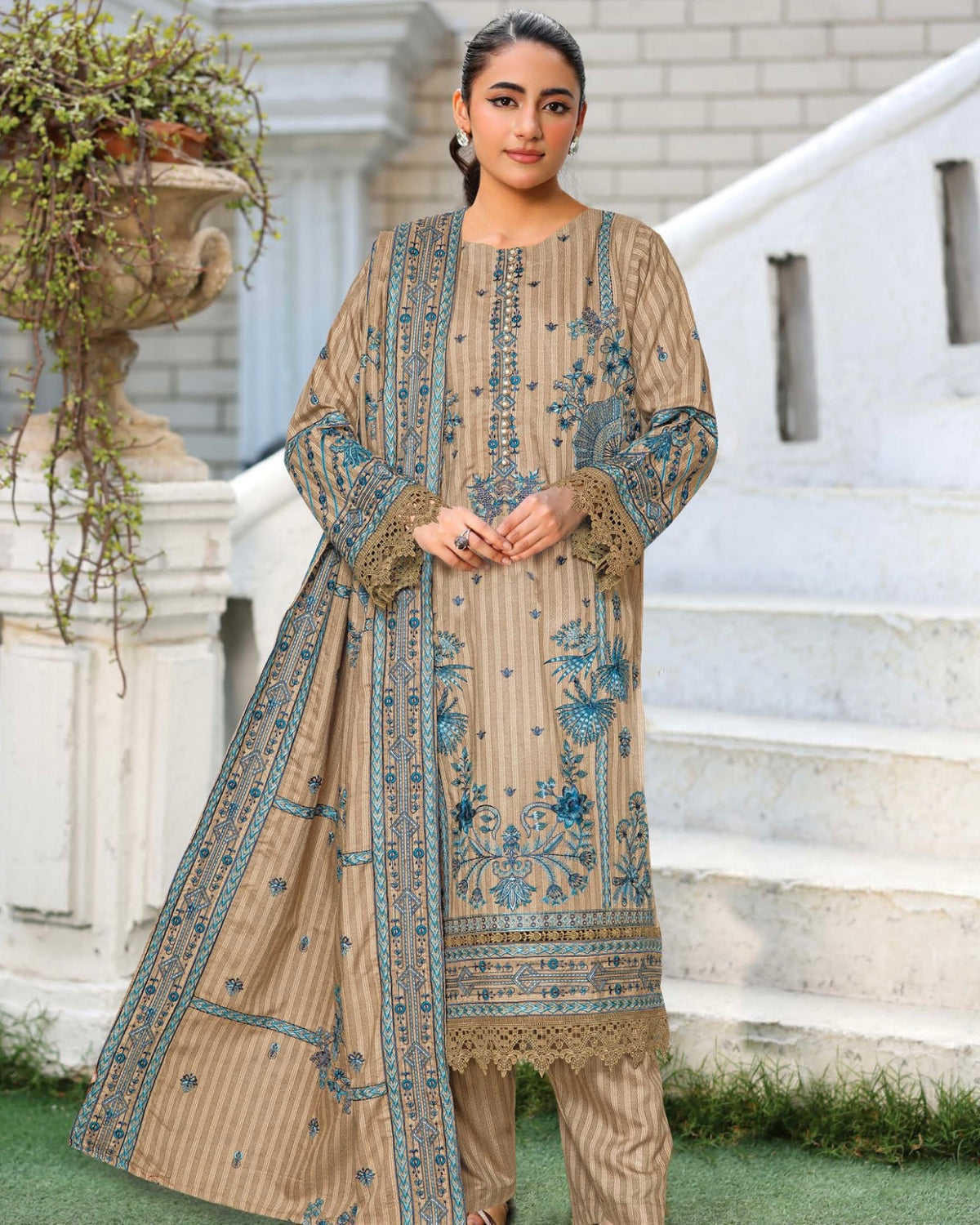 Johra Celeste | Embroidered Winter | Design 1443