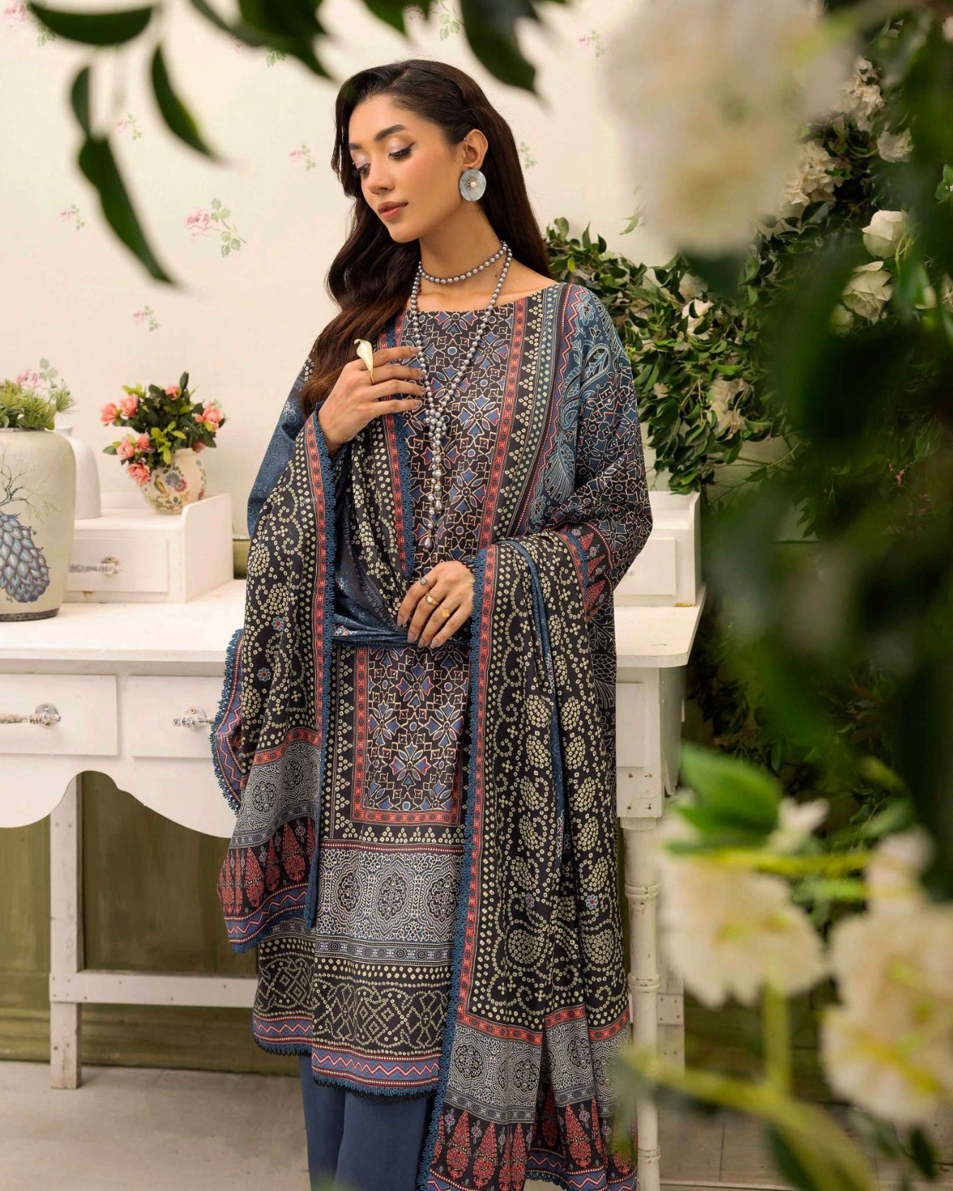 Raiha | Luxury Linen | Design 17