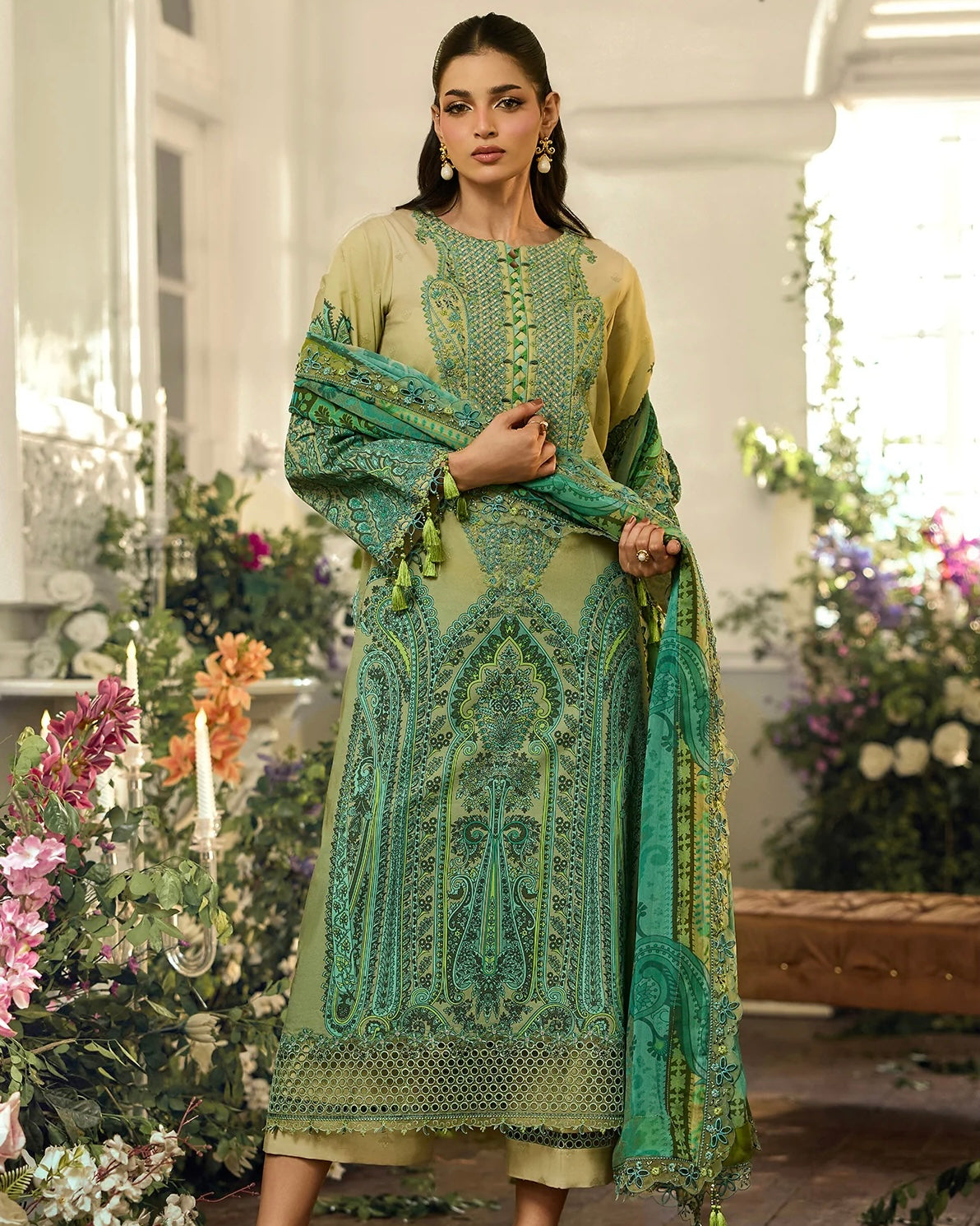 Charizma Sun Shine Vol 2 | Lawn Collection | Design 19
