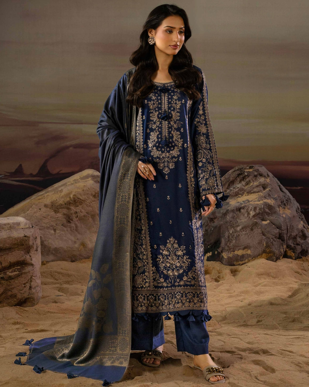 Gullerukh Goonj | Embroidered Stripe Dhanak Wool | Design 1
