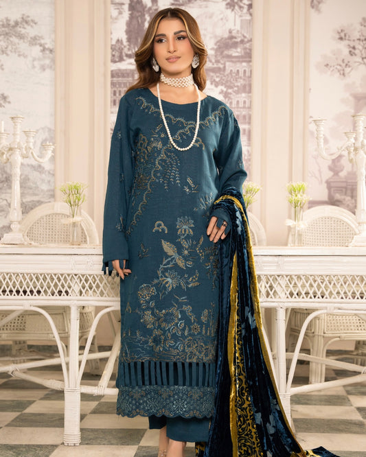 Rangreet | Embroidered Zari Dhanak | Plachi Shawl | Design 1