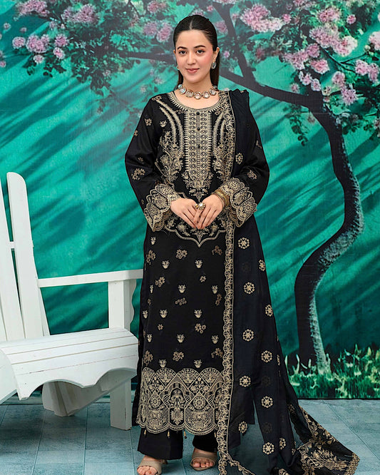 Gullerukh Baroshia | Embroidered Lawn Makhmal Dupatta | Design 1