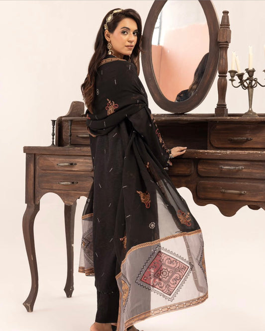 Palwasha Vaniya | Emb Karandi with Emb Chiffon Dupatta | Design 1