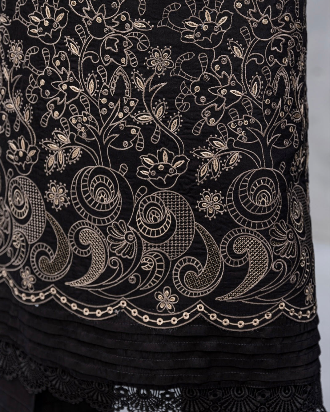Fantak Chloe | Embroidered Viscose | Design 1