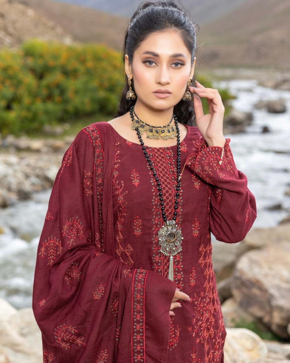 Sobia Waseem | Peach Leather Wool | Design 1