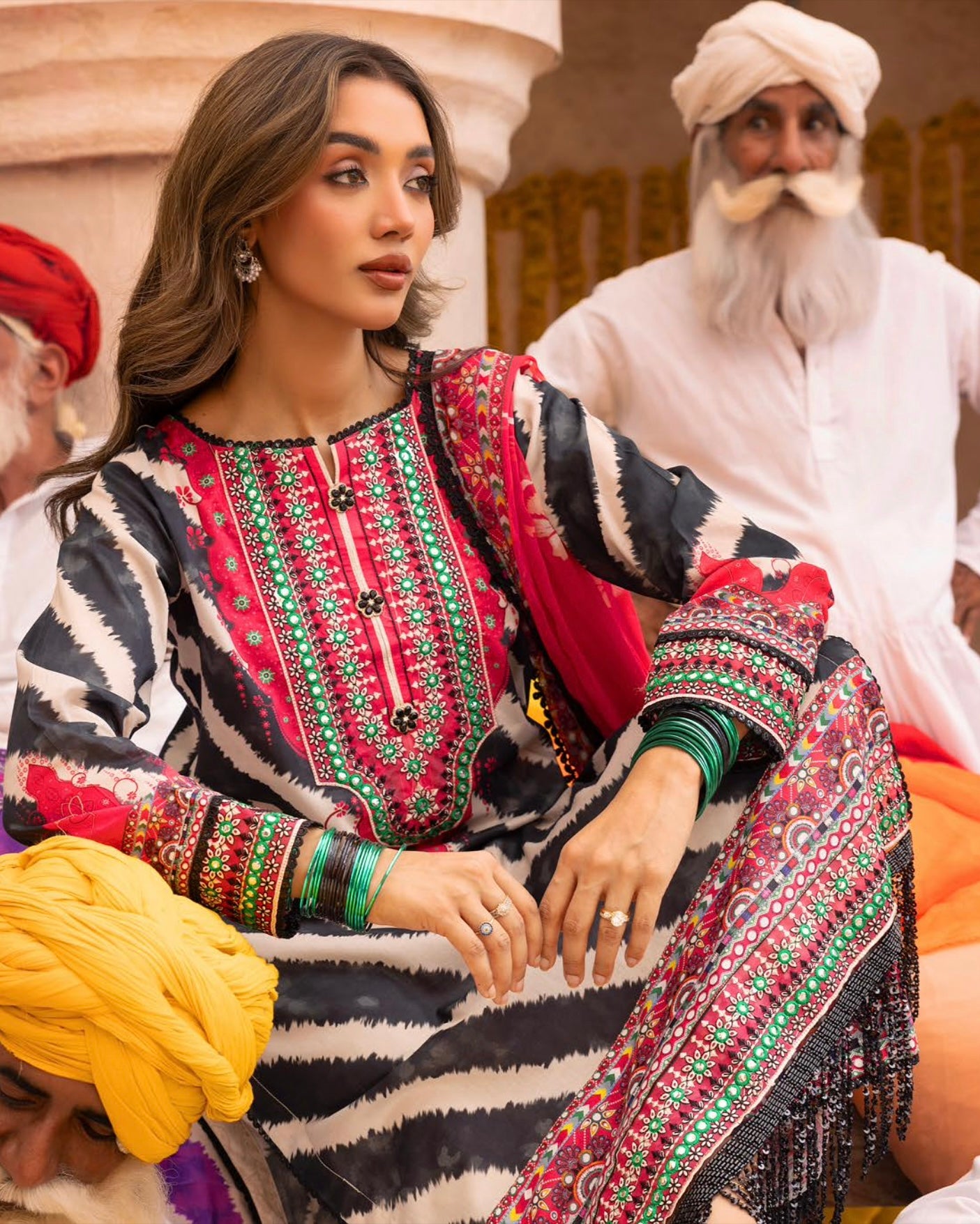 Omre Phool Nagar Vol 112 | Lawn Collection | Design 1