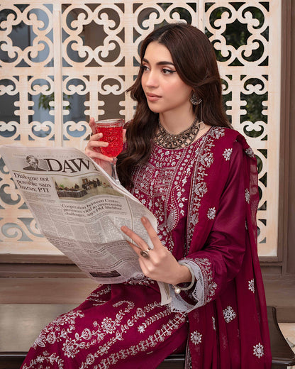GulleRukh Upscale | Emb Lawn Emb Chiffon Dupatta | Design 1
