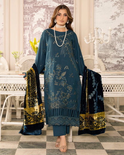 Rangreet | Embroidered Zari Dhanak | Plachi Shawl | Design 1
