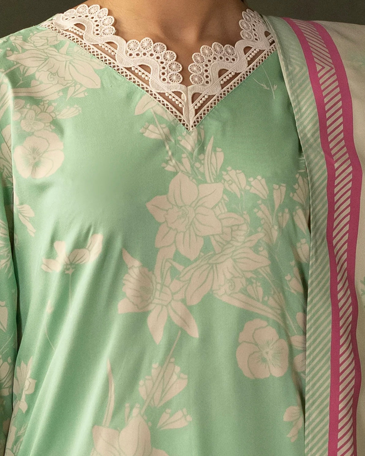 Zellbury | Embroidered Viscose 3pc | Design 224