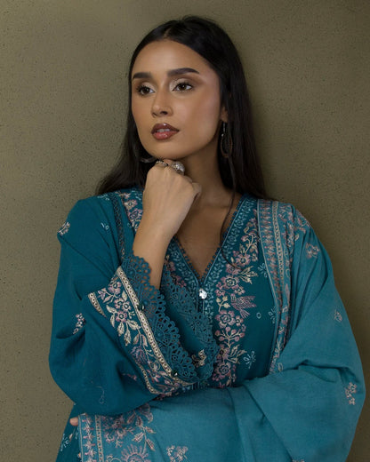 Zellbury | Signature Emb Khaddar | Design 242