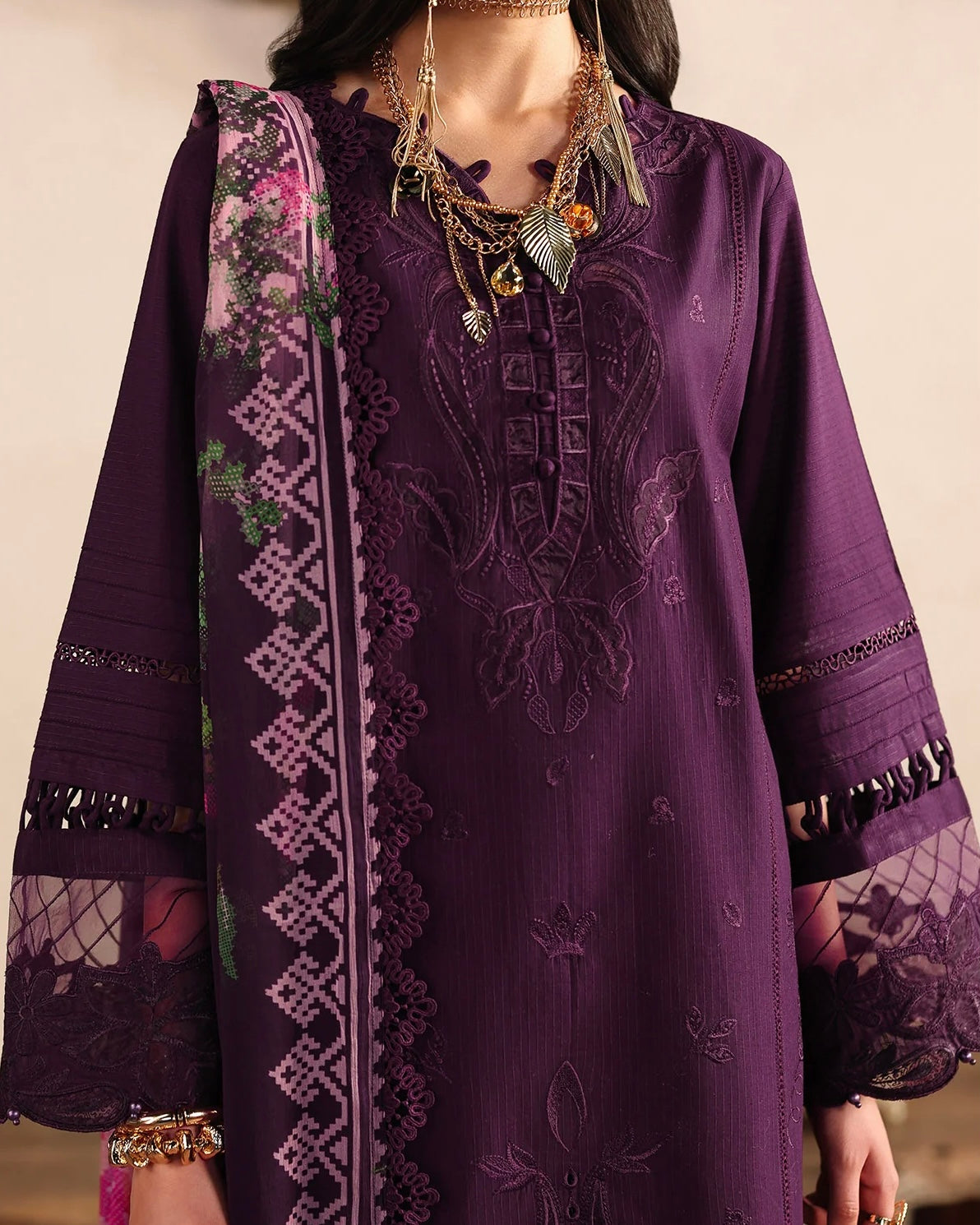Nureh Raha | Lawn Collection | Design 246