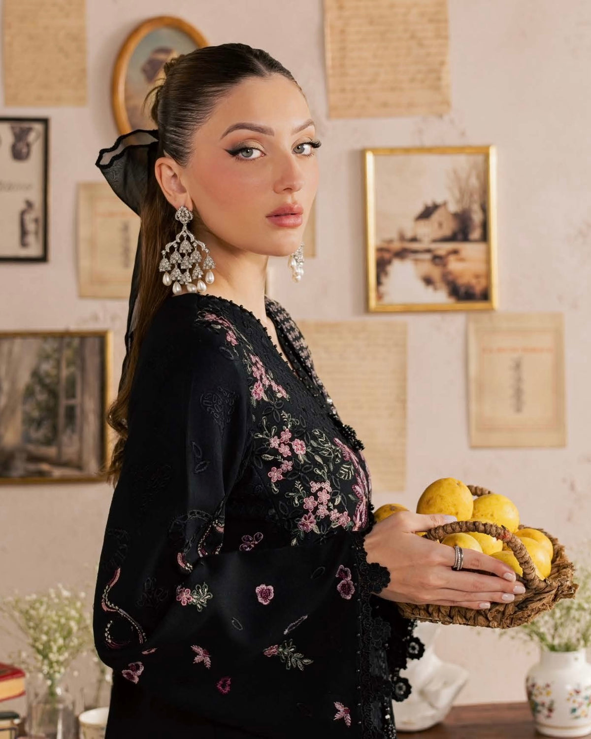 Nureh Karandi | Exclusive Karandi Collection | Design 275