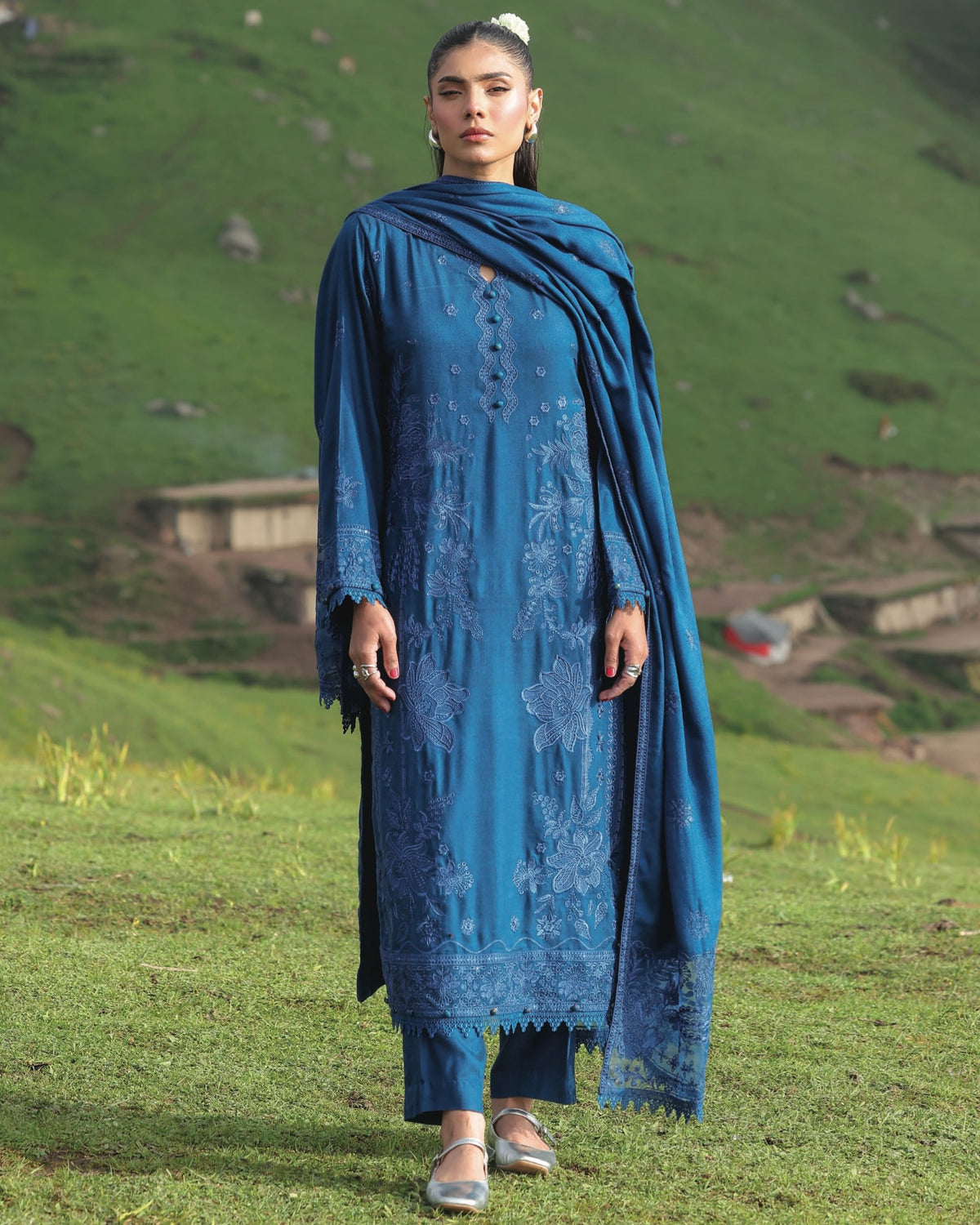 Gullerukh Wadi Ishq | Emb Peach Leather with Emb Shawl | Design 2