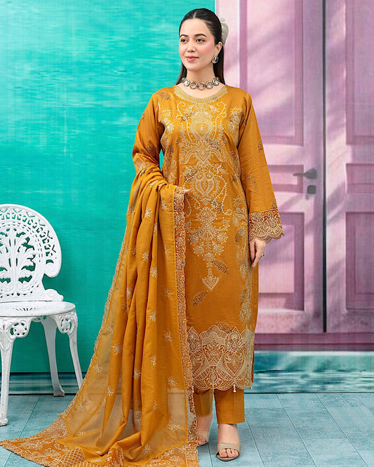 Gullerukh Baroshia | Embroidered Lawn Makhmal Dupatta | Design 2