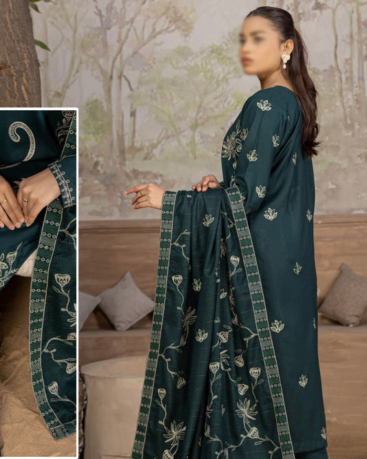 Fantak Nilofer | Emb Dhanak with Emb Wool Shawl | Design 2
