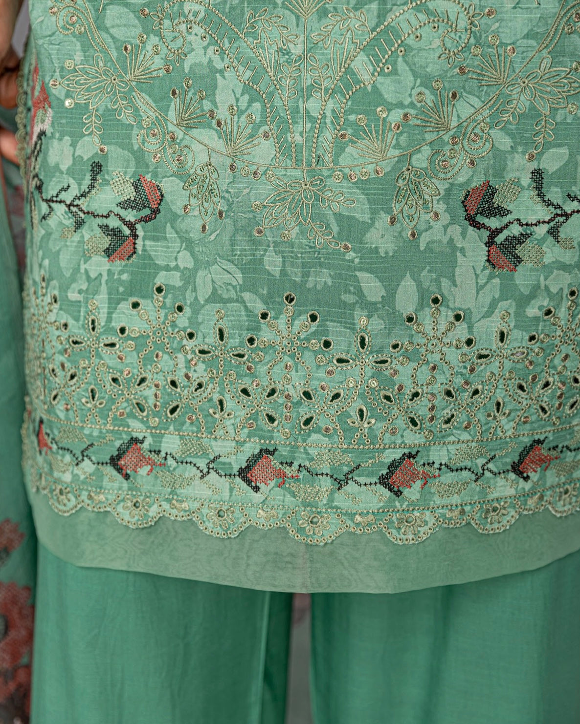 Fantak Grace | Embroidered Printed Viscose | Design 2