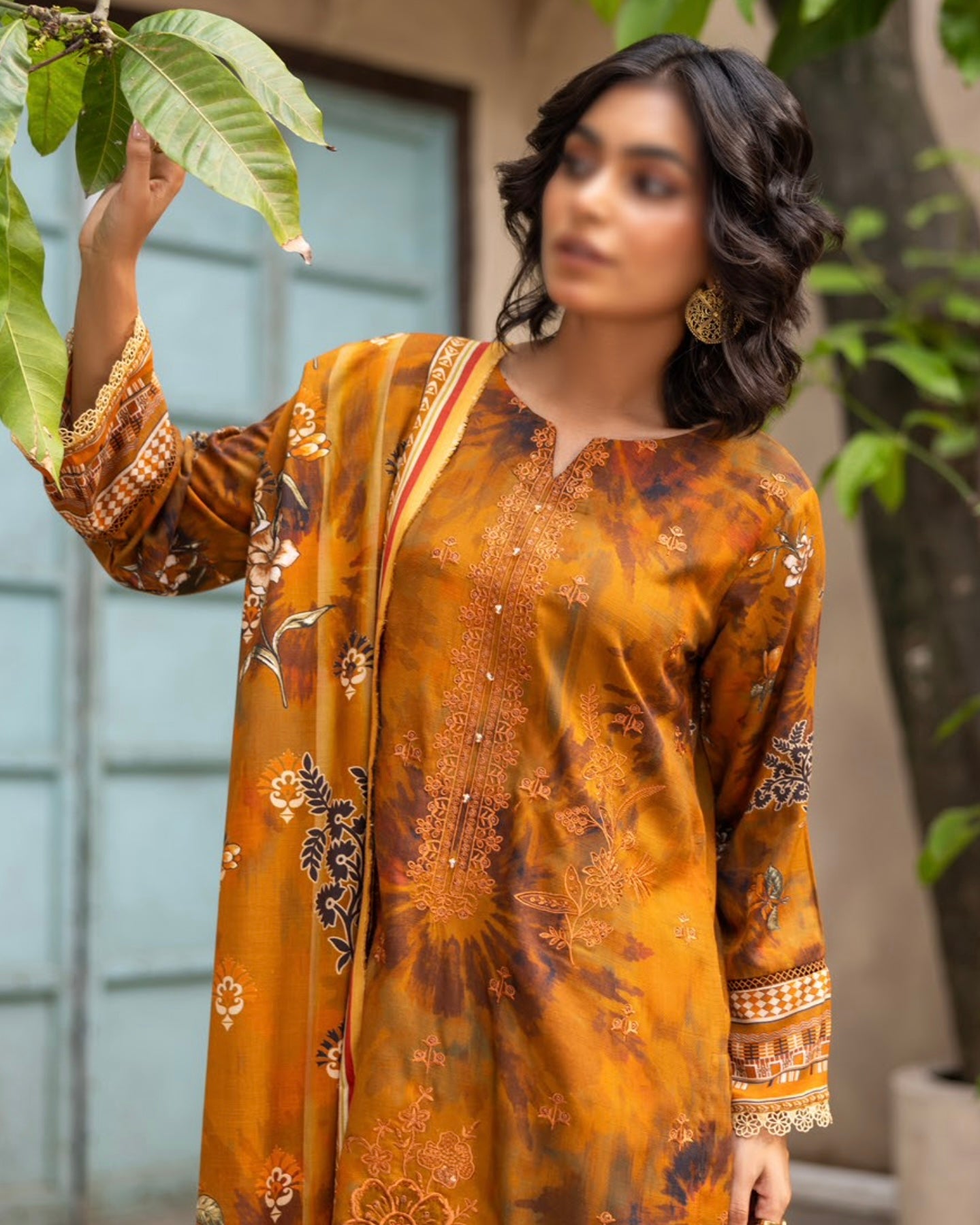 Fantak Sahil | Embroidered Printed Staple | Design 2