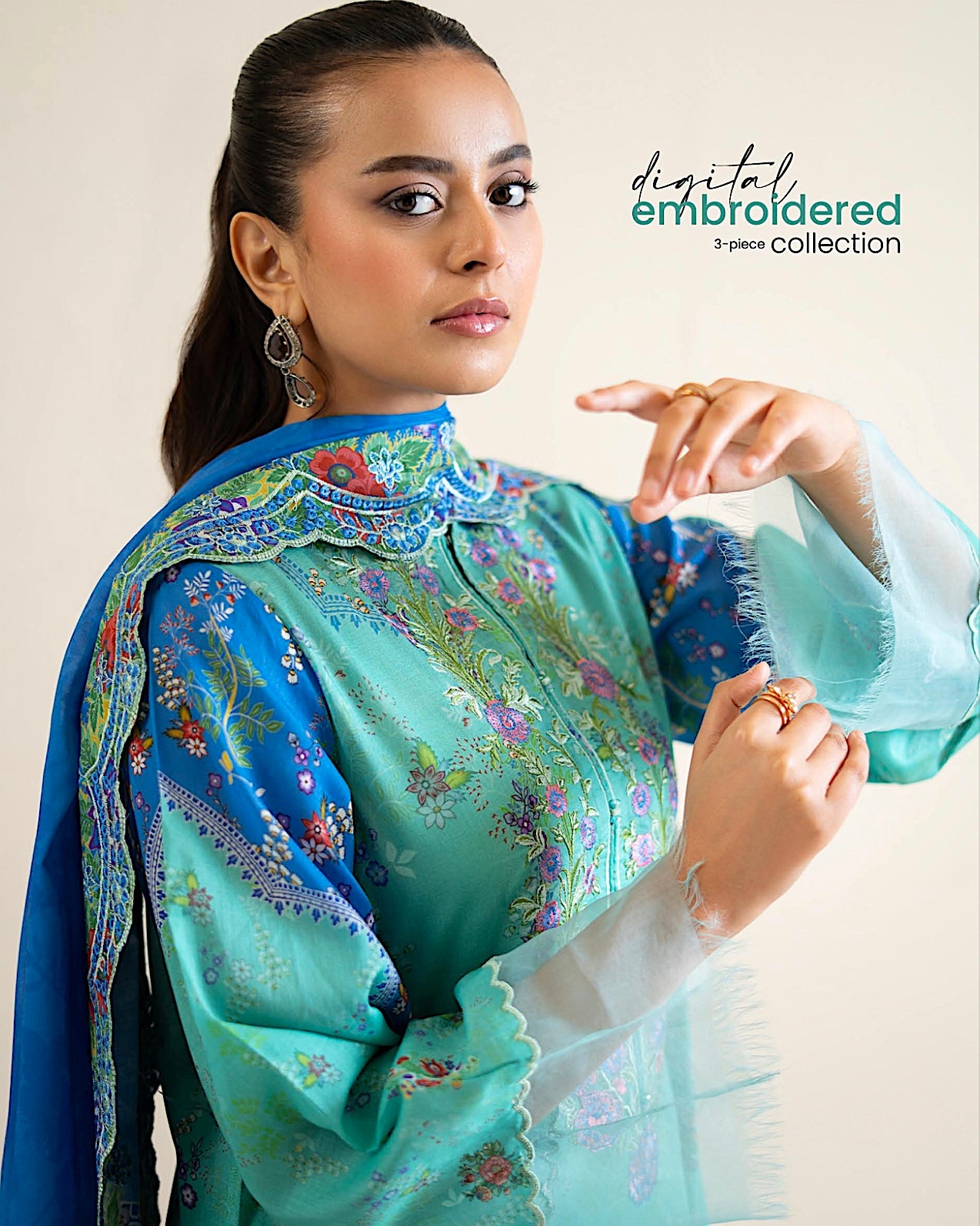 GullJee Hania | Embroidered Lawn | Design 2