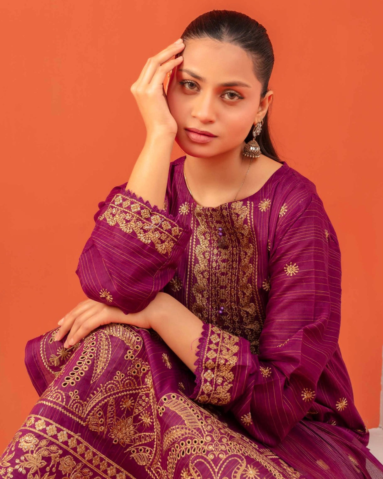 Gullerukh Rangoli | Embroidered Lawn Jacquard Dupatta | Design 2