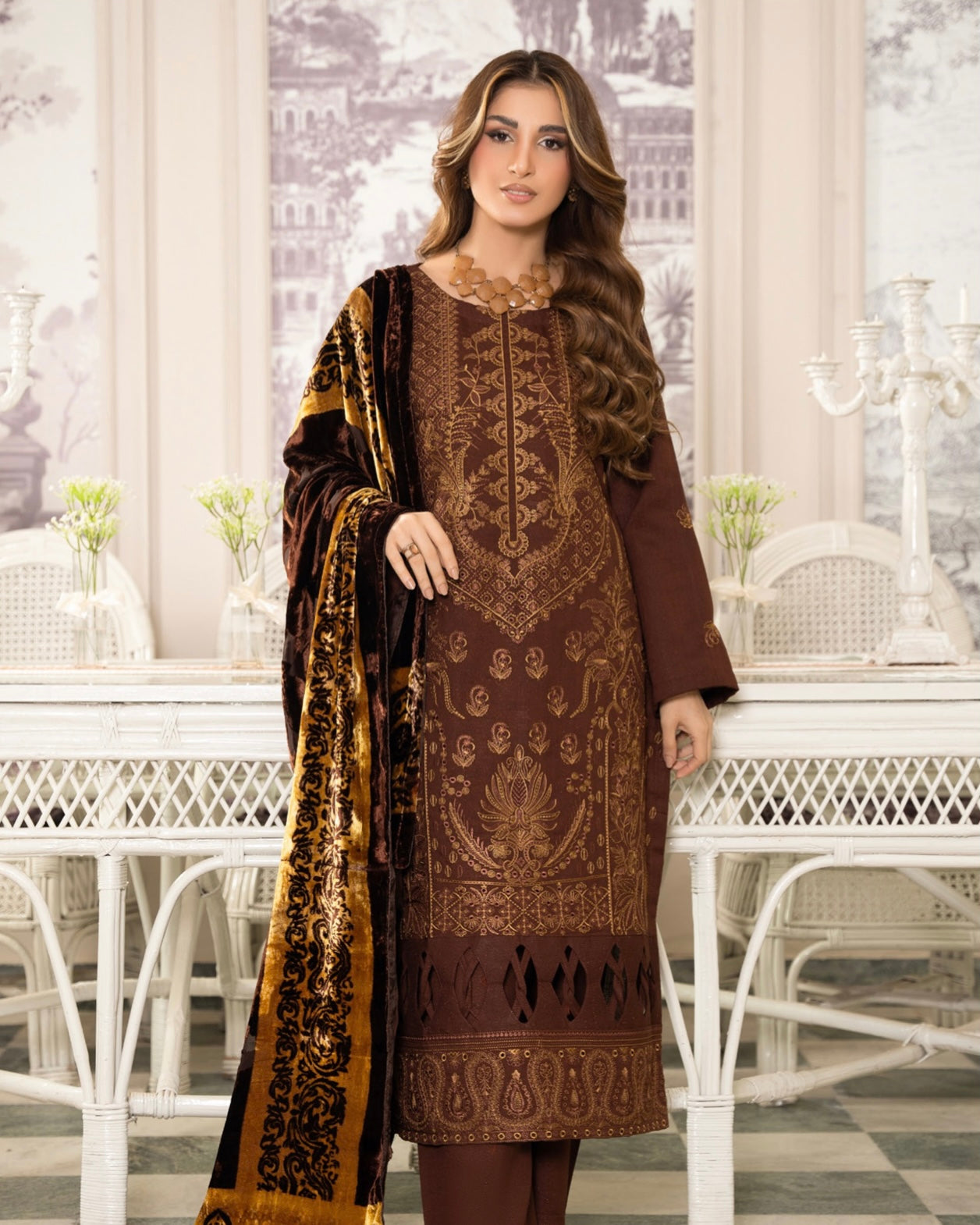 Rangreet | Embroidered Zari Dhanak | Plachi Shawl | Design 2