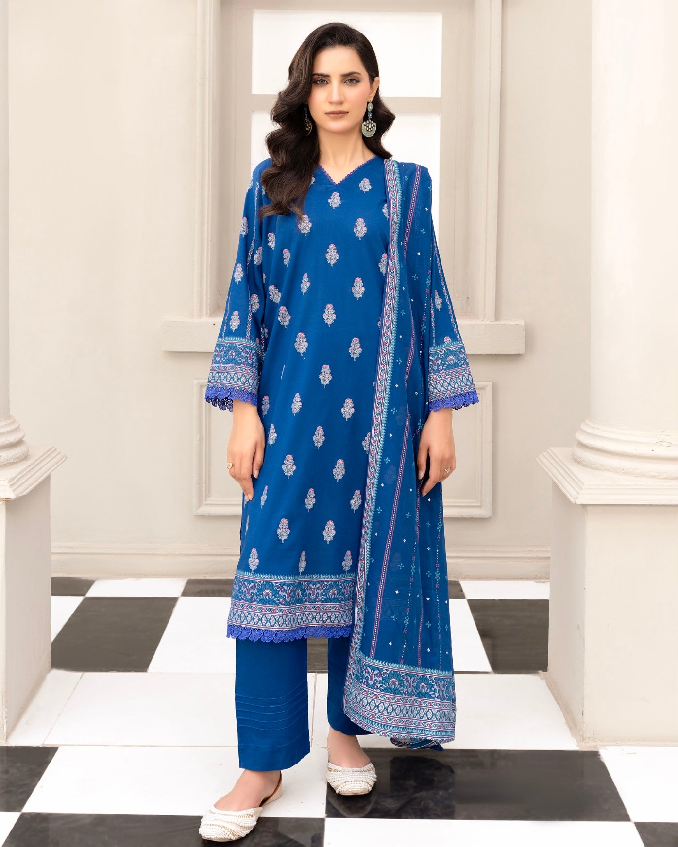 Legends | Paste Printed Lawn 3pc | Design 357