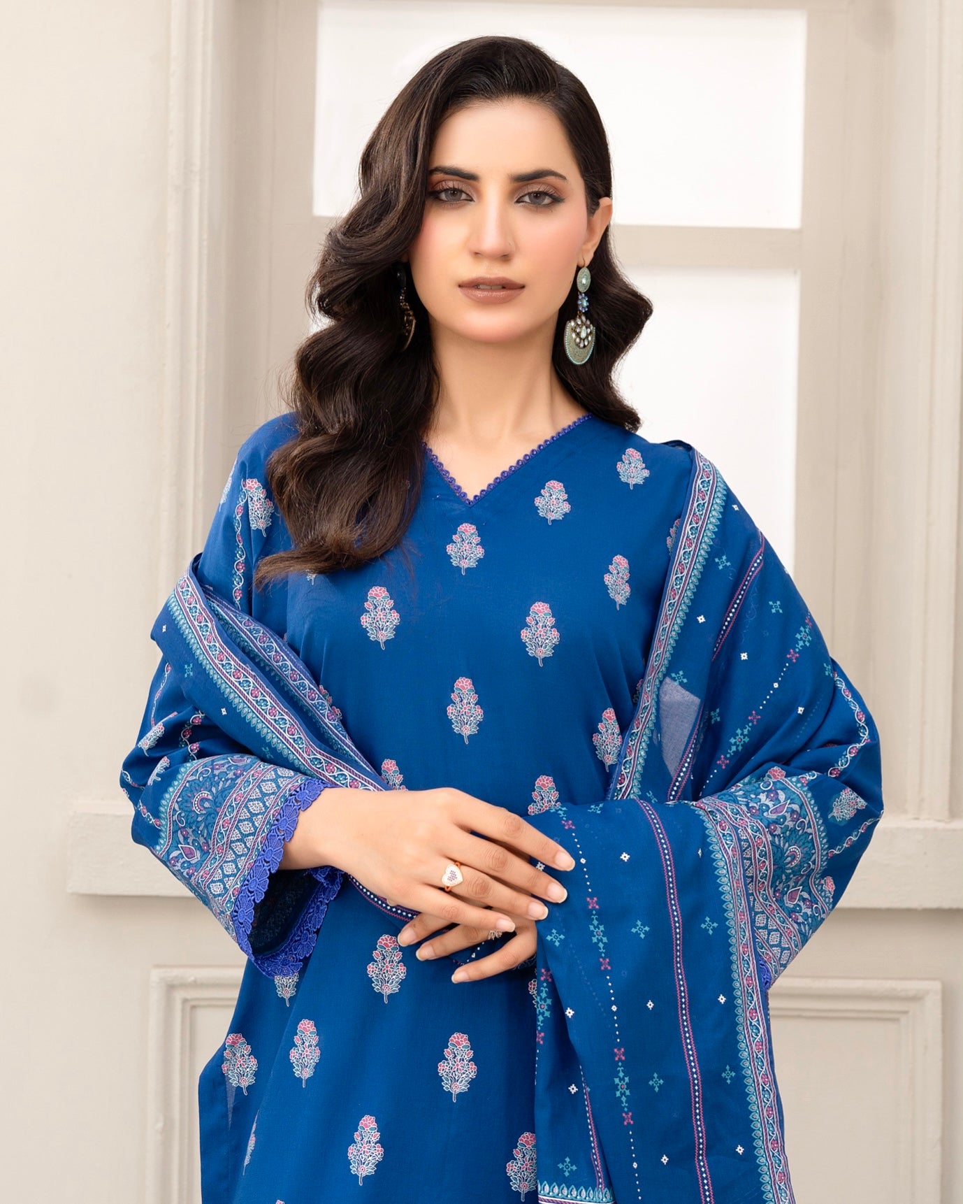 Legends | Paste Printed Lawn 3pc | Design 357