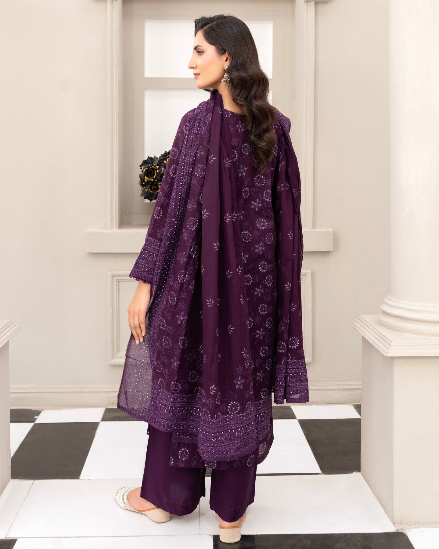 Legends | Paste Printed Lawn 3pc | Design 358