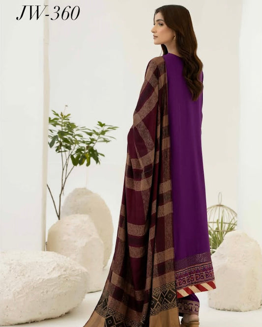 Johra Samama | Embroidered Peach Leather | Design 360