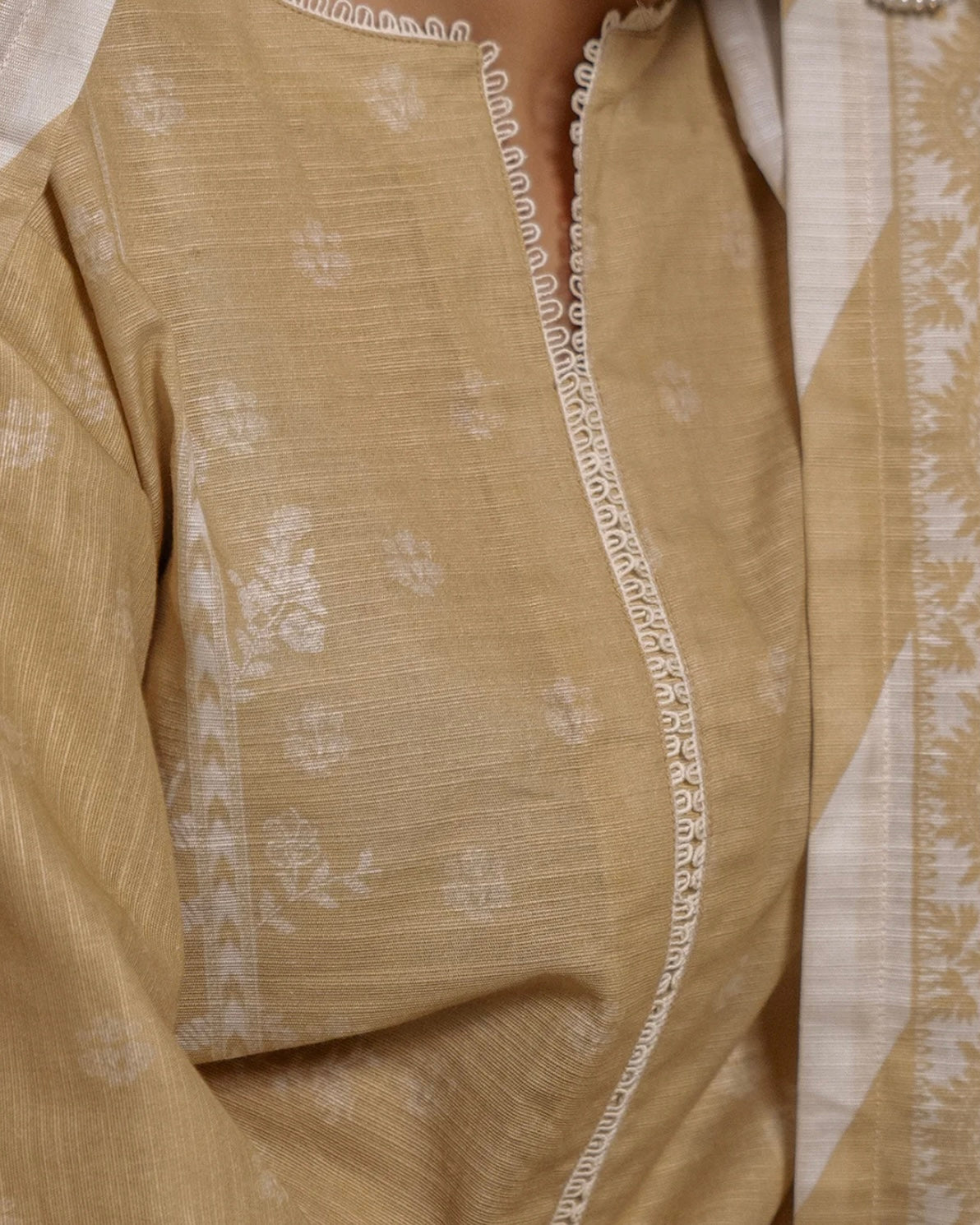 Zellbury | Paste Printed Khaddar 3Pc | Design 393