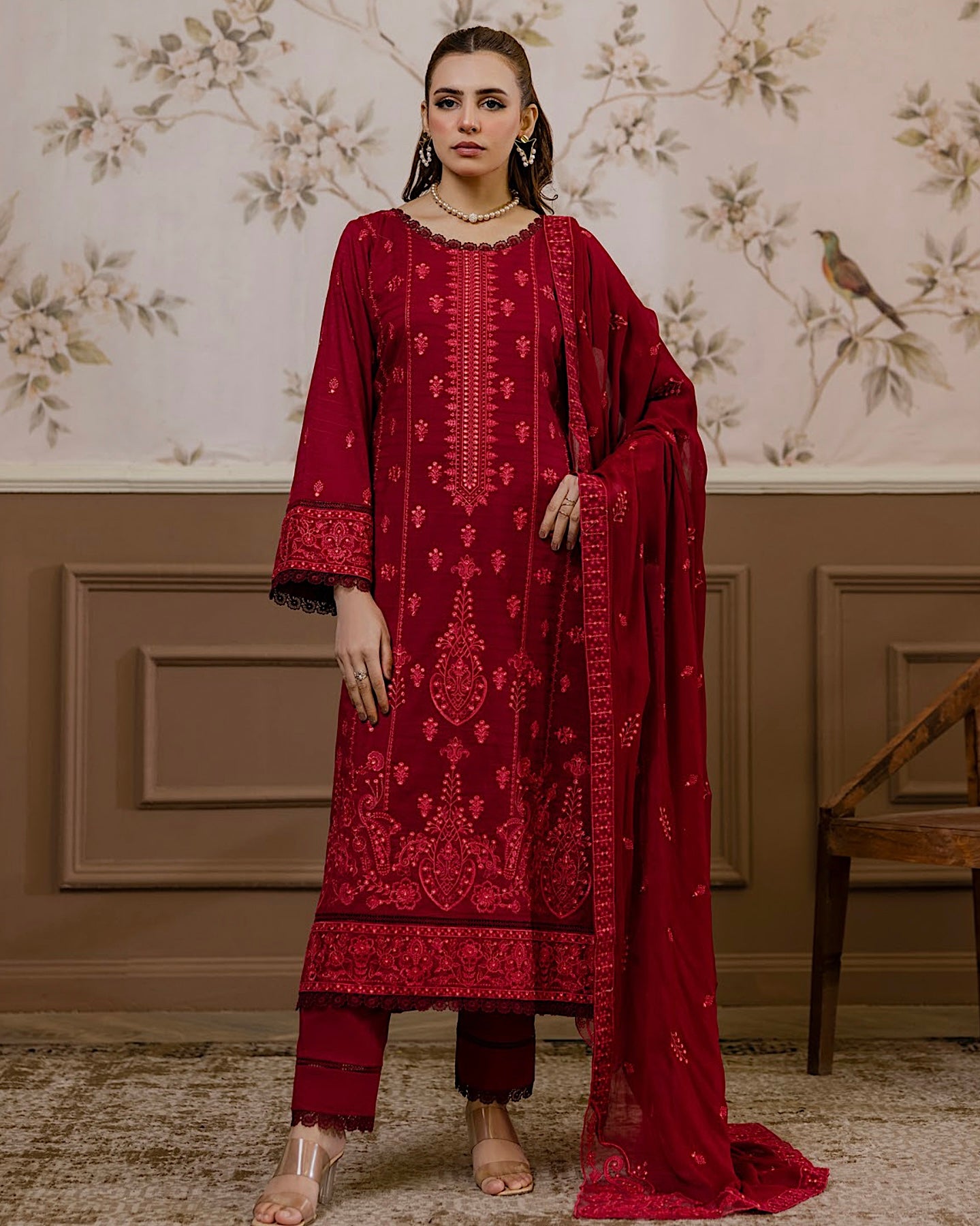 Aalaya Gulnaar | Embroidered Lawn Crinkle Dupatta | Design 3