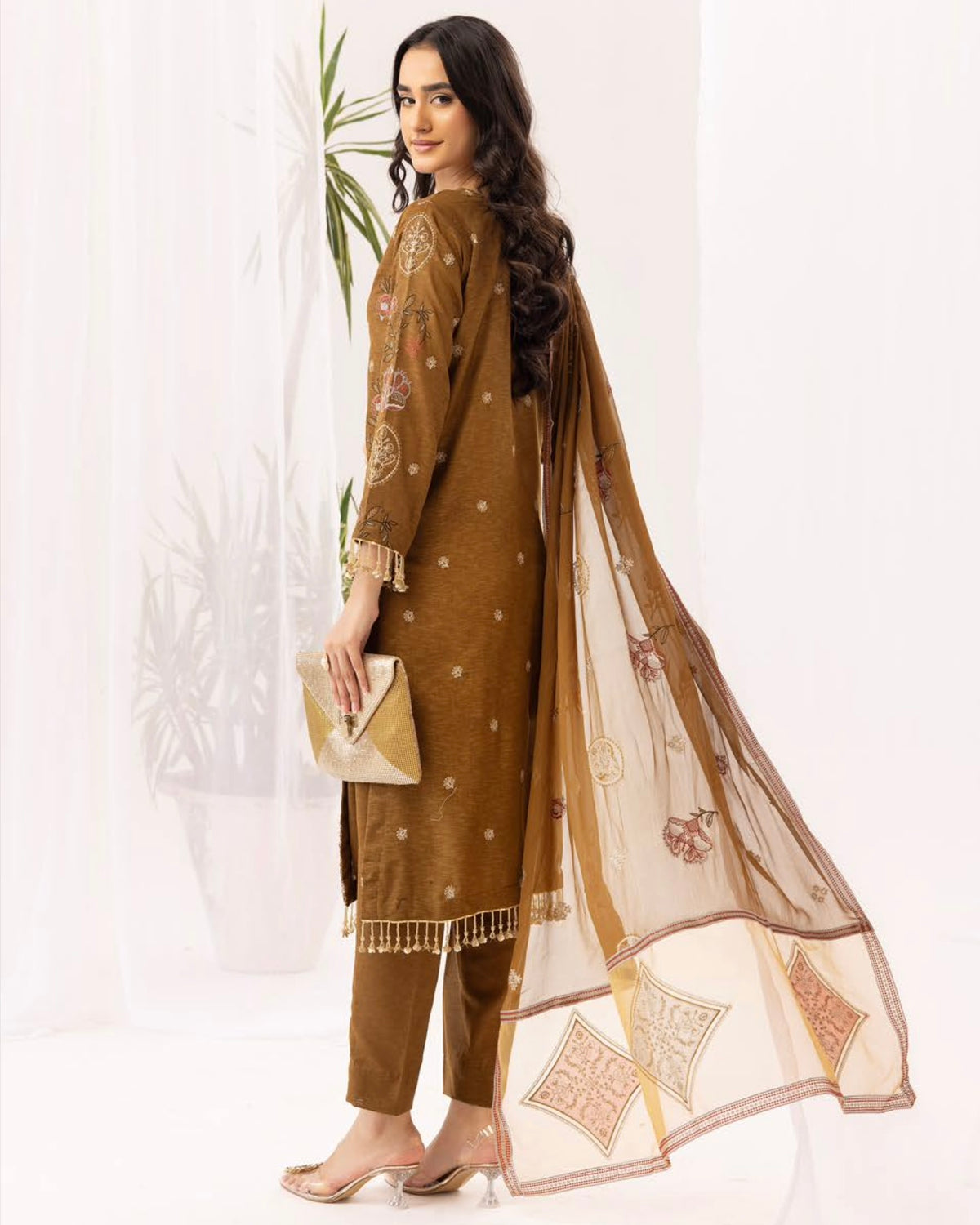 Palwasha Vaniya | Emb Karandi with Emb Chiffon Dupatta | Design 3